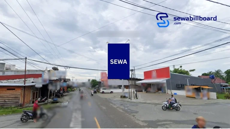pasang billiboard Tojo Una-Una